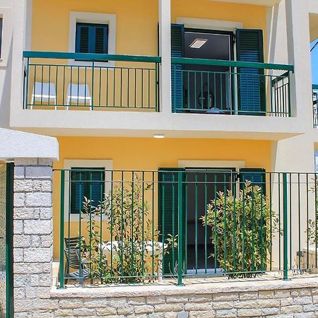 Wave Luxury Apartments Κασσιόπη Εξωτερικό φωτογραφία